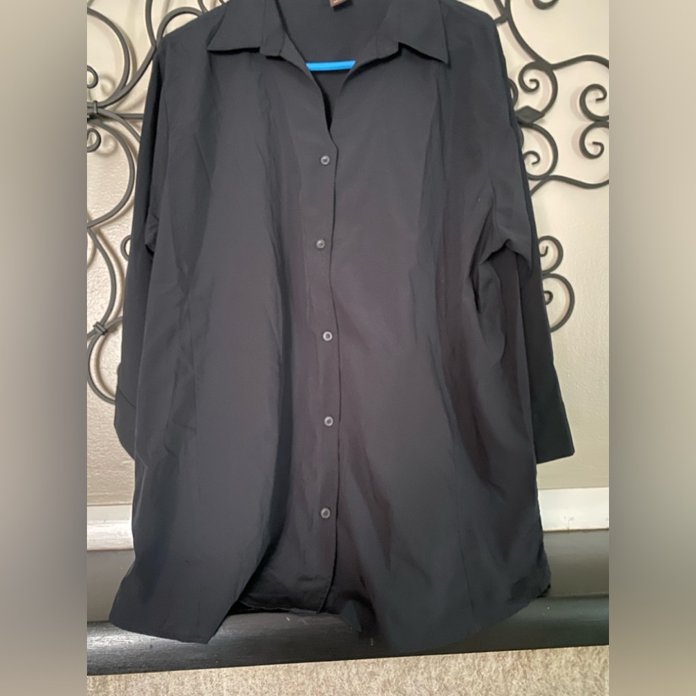 Elegant Black Women's Button-Up Blouse